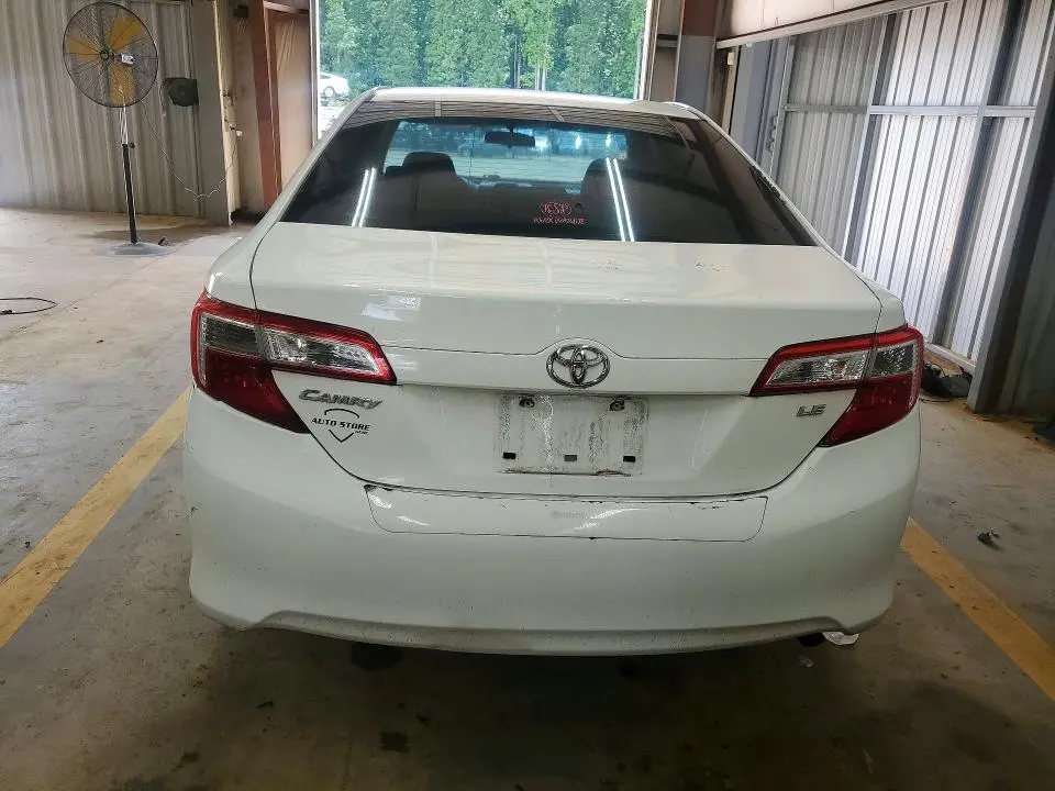 2013 TOYOTA CAMRY LE  