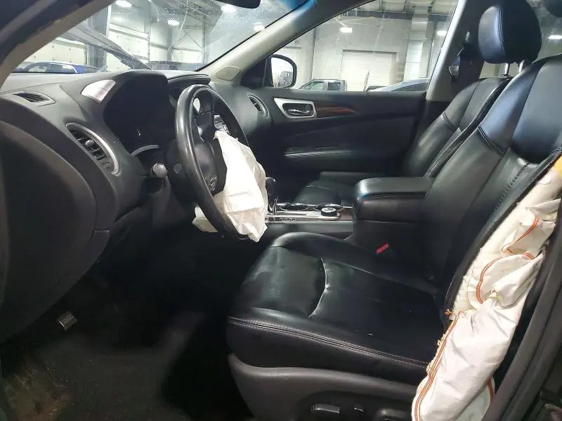 2015 NISSAN PATHFINDER S  