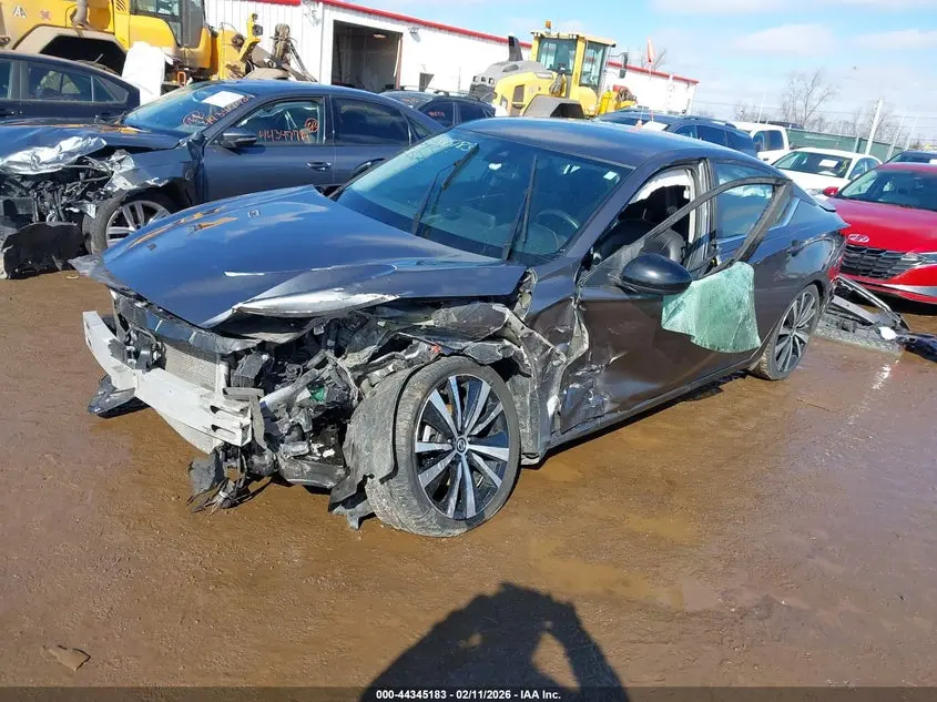 2022 NISSAN ALTIMA SR FWD