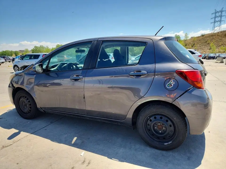 2016 TOYOTA YARIS 5-DOOR L  