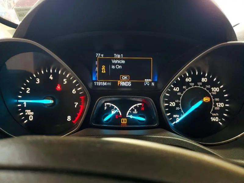 2019 FORD ESCAPE SE  