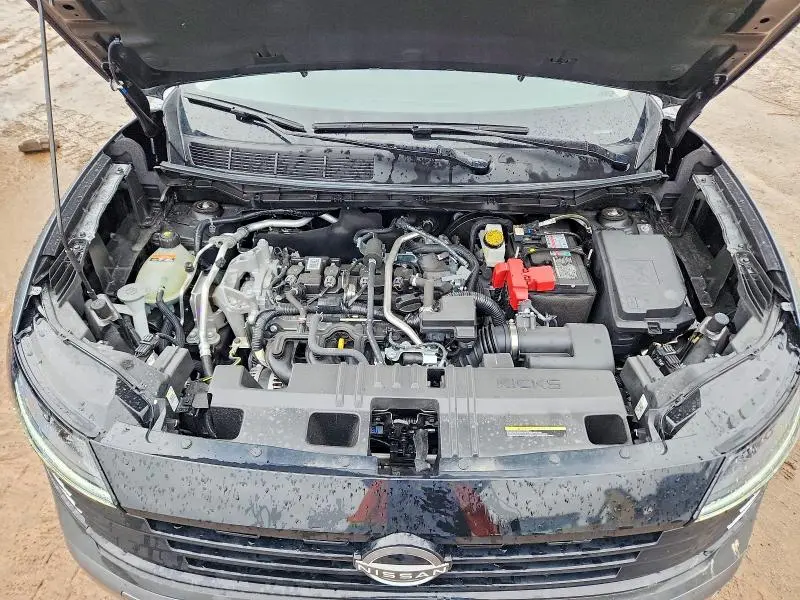 2025 NISSAN KICKS SV  