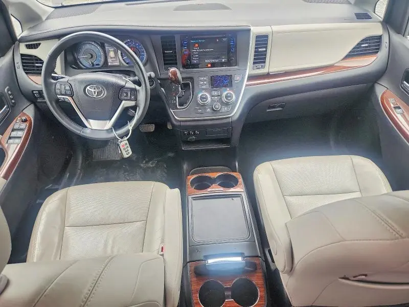 2016 TOYOTA SIENNA LIMITED 7-PASSENGER  