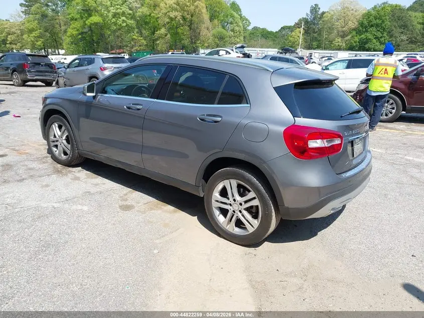 2016 MERCEDES-BENZ GLA 250 4MATIC