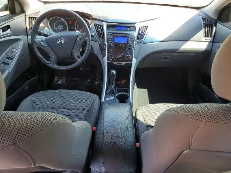 2012 HYUNDAI SONATA GLS  
