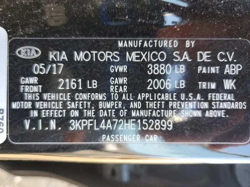 2017 KIA FORTE LX  