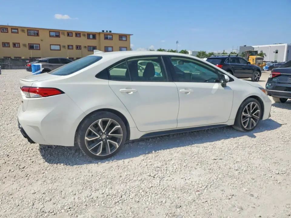 2021 TOYOTA COROLLA SE  