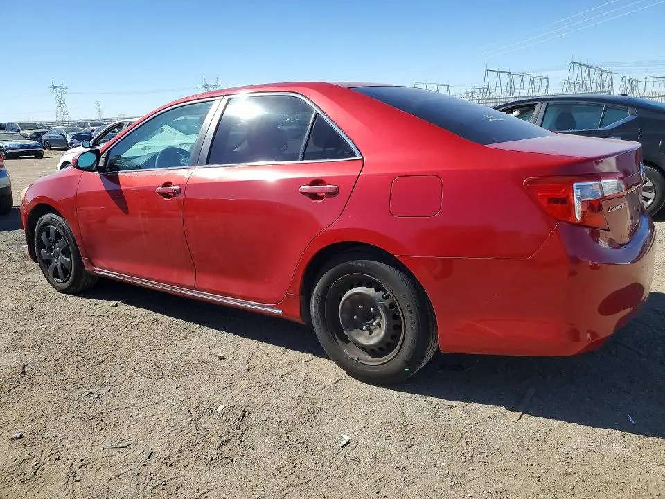 2013 TOYOTA CAMRY LE  