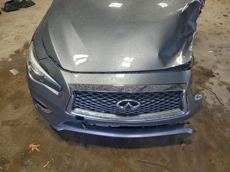 2019 INFINITI Q50 LUXE  