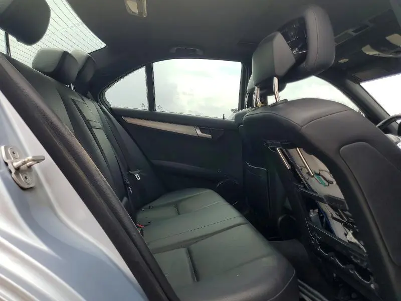 2013 MERCEDES-BENZ C 250  