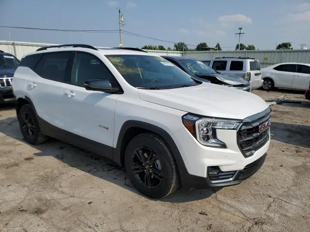 2024 GMC TERRAIN AT4  