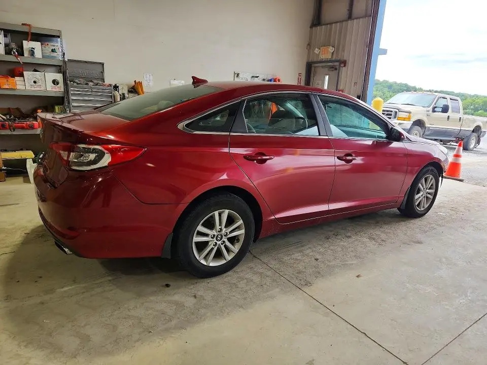 2016 HYUNDAI SONATA SE  