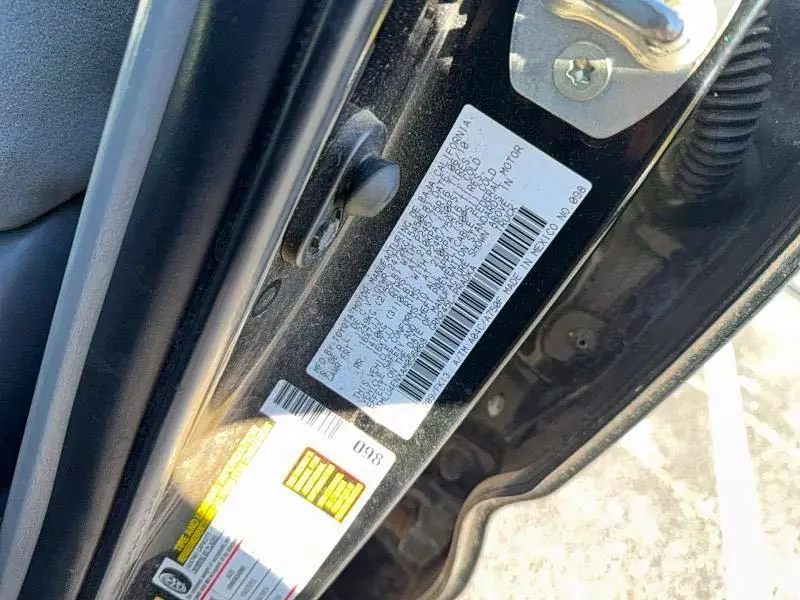 2010 TOYOTA TACOMA V6  