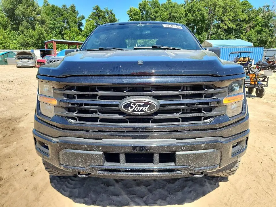 2024 FORD F150 XLT  