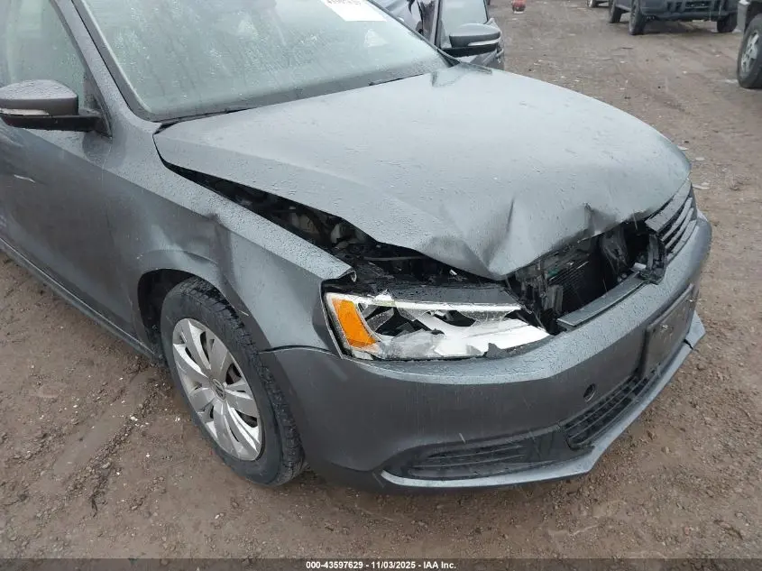 2011 VOLKSWAGEN JETTA 2.5L SE