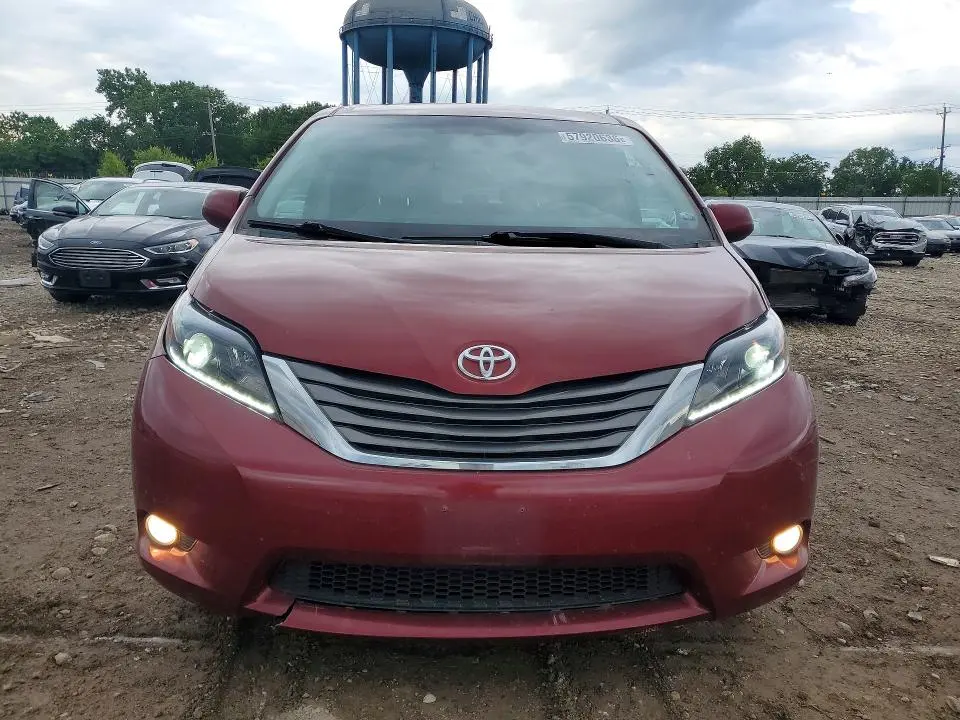 2011 TOYOTA SIENNA XLE 7-PASSENGER  
