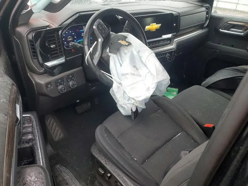 2023 CHEVROLET SILVERADO K1500 LT-L  