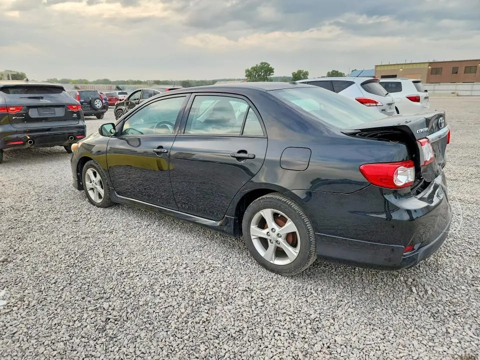 2011 TOYOTA COROLLA S  