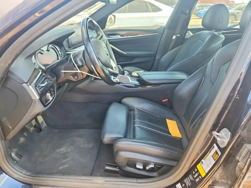 2019 BMW 530 XI  