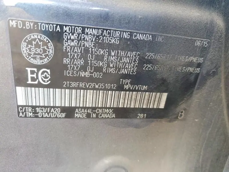 2015 TOYOTA RAV4 XLE  