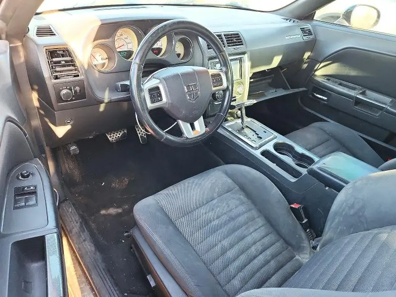 2012 DODGE CHALLENGER SXT  
