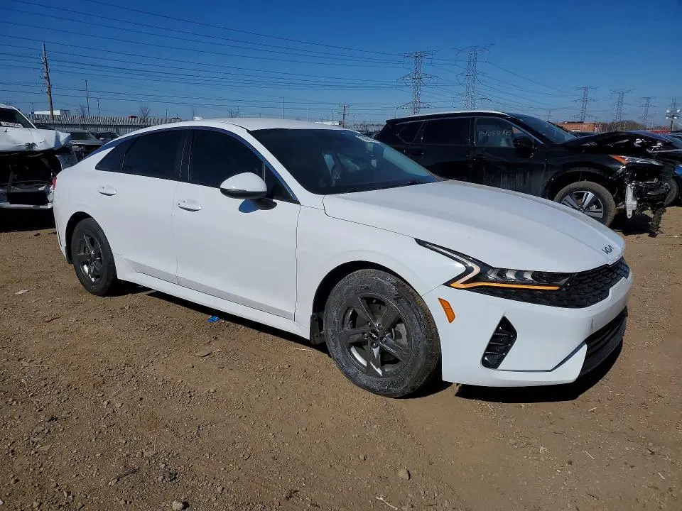 2023 KIA K5 LXS  