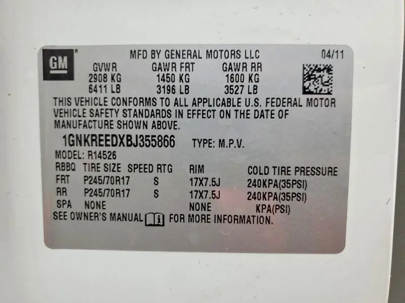 2011 CHEVROLET TRAVERSE LS  