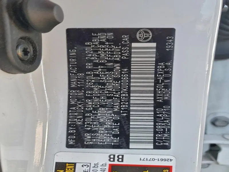 2019 TOYOTA AVALON XLE  