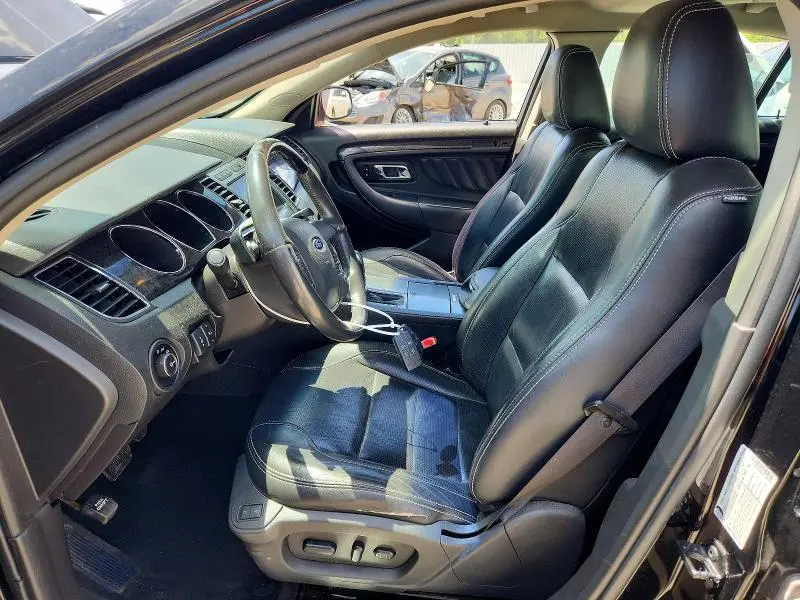 2012 FORD TAURUS LIMITED  