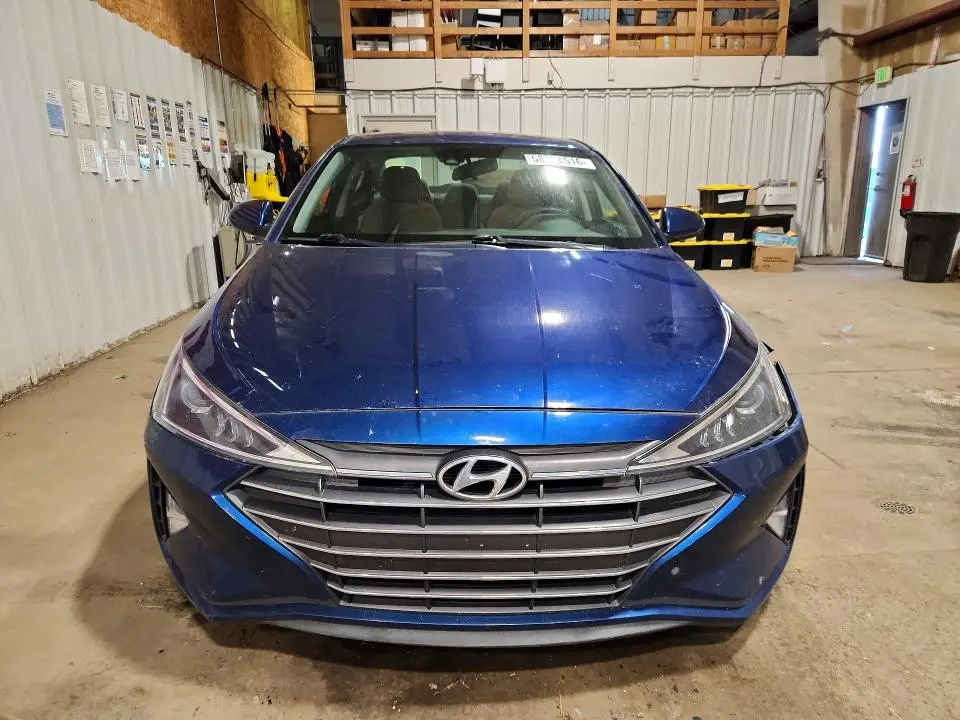 2019 HYUNDAI ELANTRA SEL  