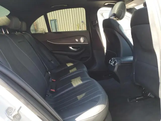 2017 MERCEDES-BENZ E 300  