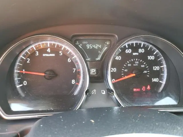 2019 NISSAN VERSA S  