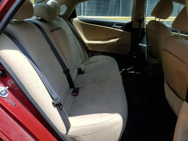 2012 HYUNDAI SONATA GLS  