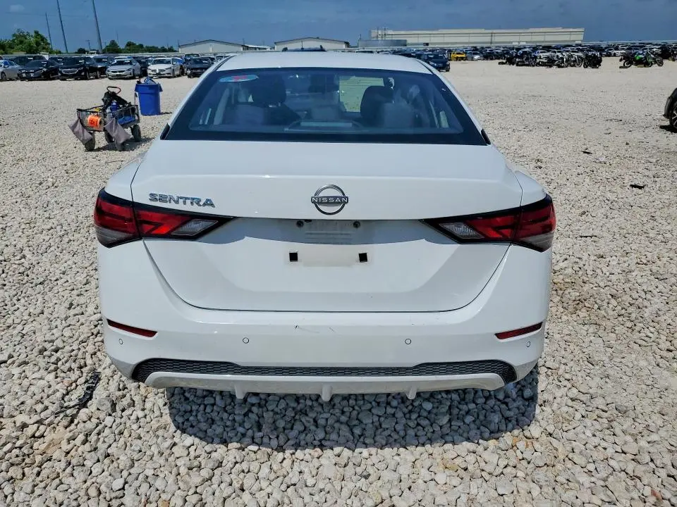 2024 NISSAN SENTRA S  
