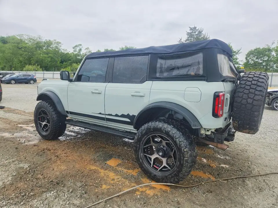 2021 FORD BRONCO BASE  