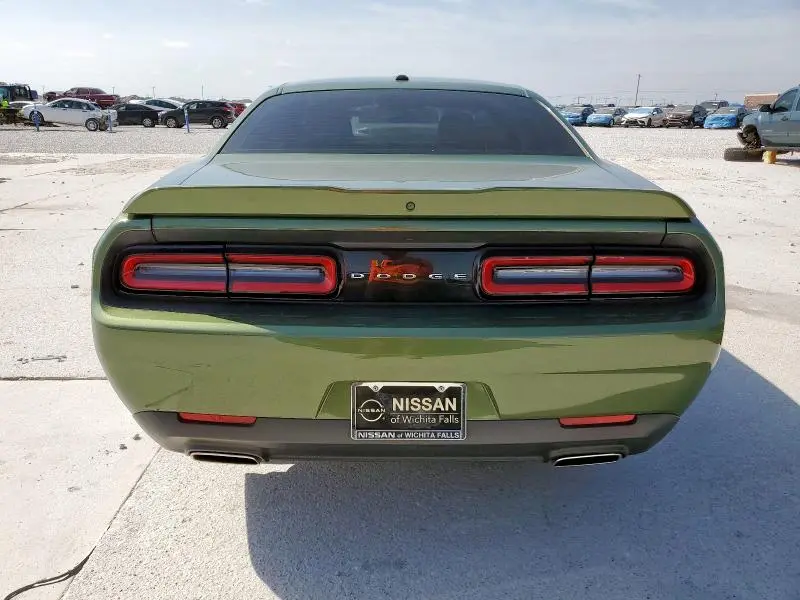 2020 DODGE CHALLENGER SXT