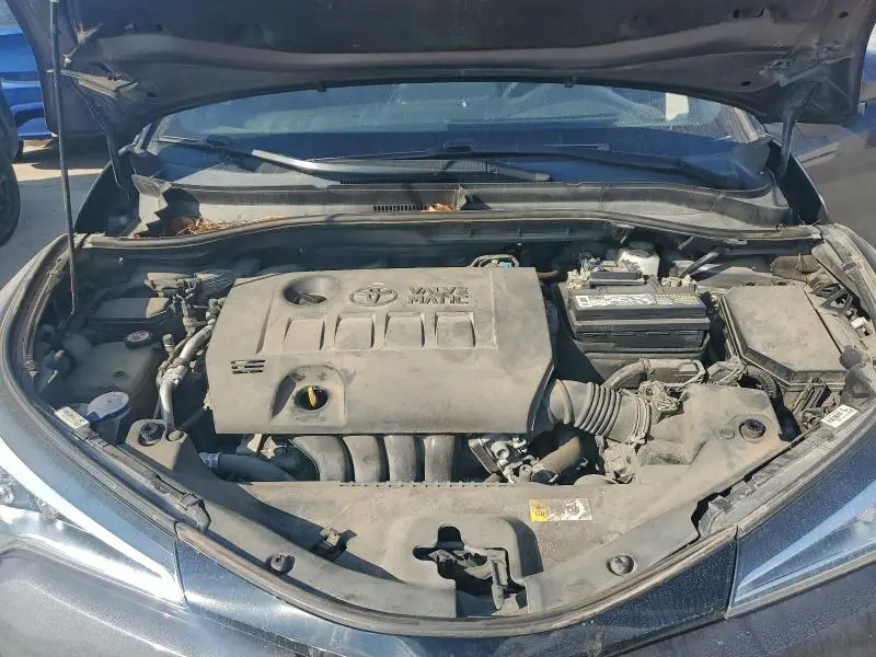 2018 TOYOTA C-HR XLE  