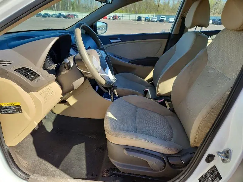 2013 HYUNDAI ACCENT GLS  