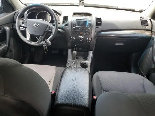 2013 KIA SORENTO LX