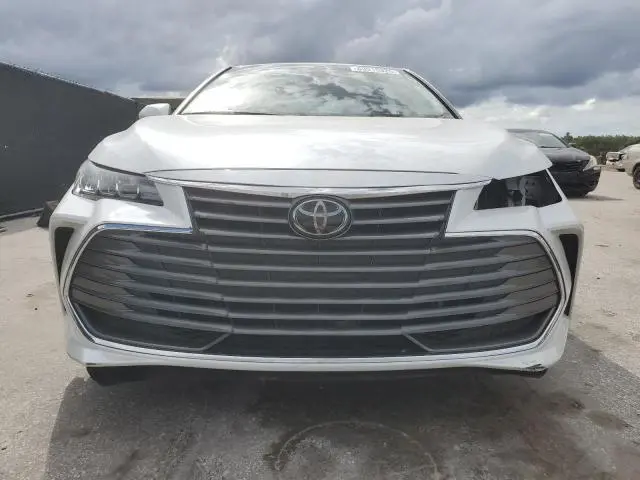 2021 TOYOTA AVALON XLE