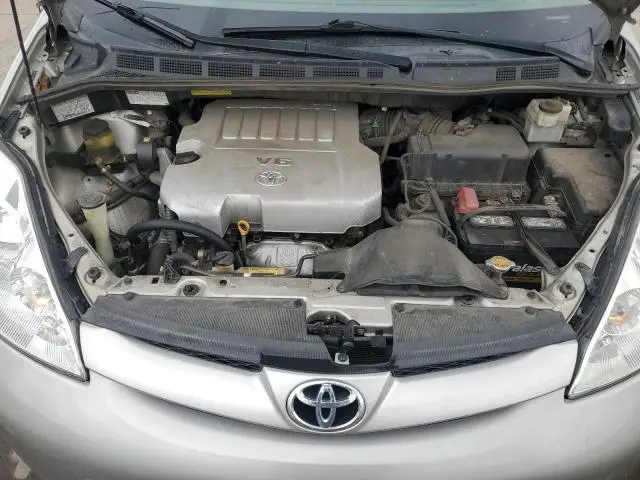 2010 TOYOTA SIENNA CE  
