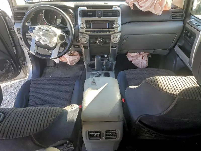 2011 TOYOTA 4RUNNER SR5  