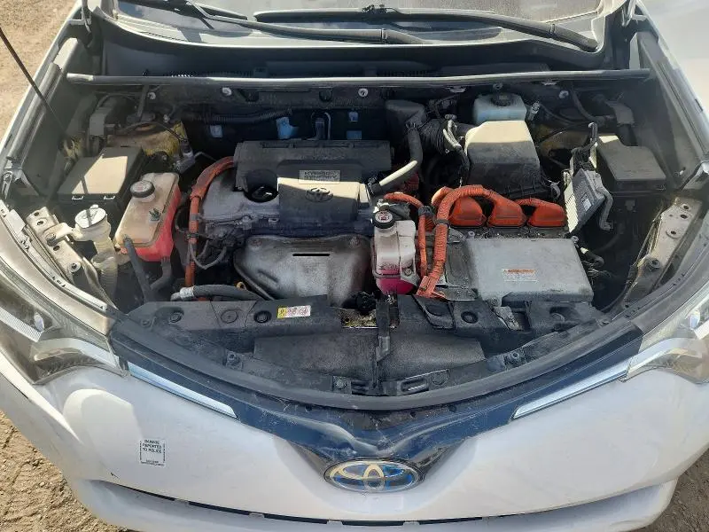 2018 TOYOTA RAV4 HV LE  