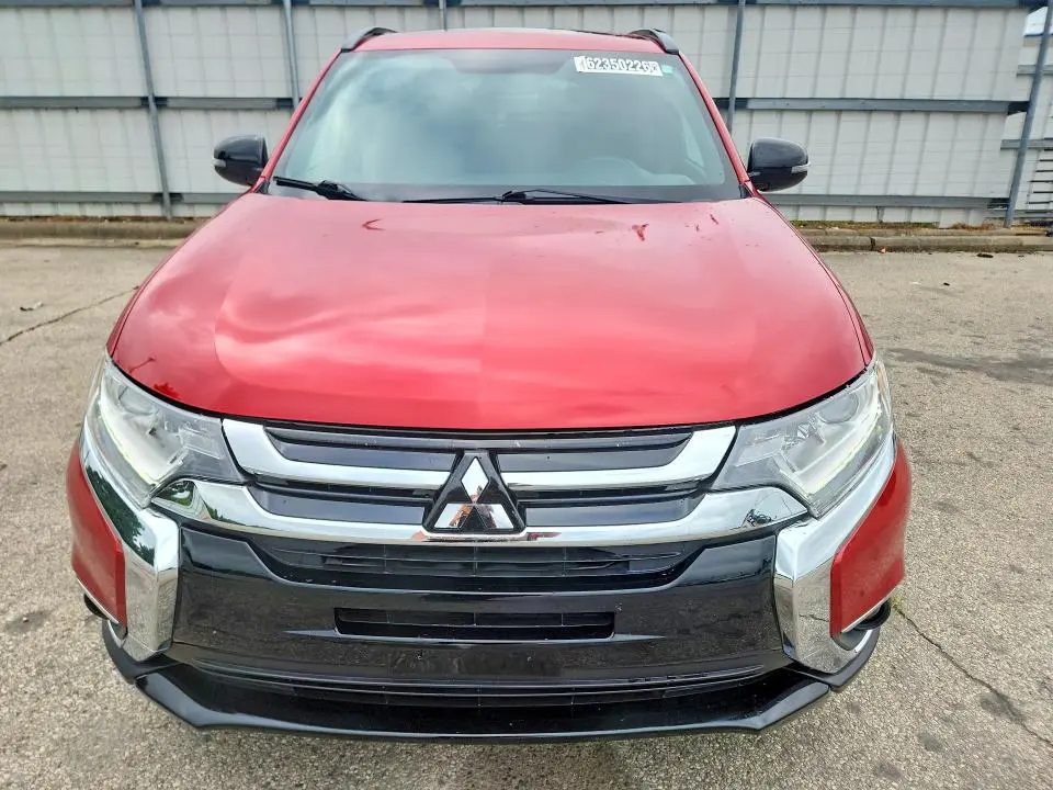 2018 MITSUBISHI OUTLANDER SE  
