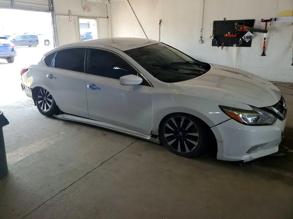 2018 NISSAN ALTIMA 2.5 SV  