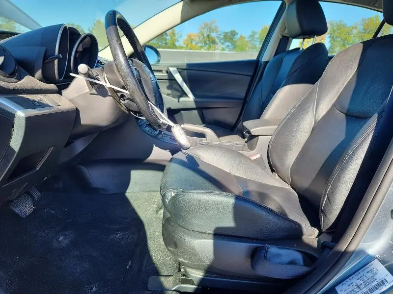 2013 MAZDA 3 I  