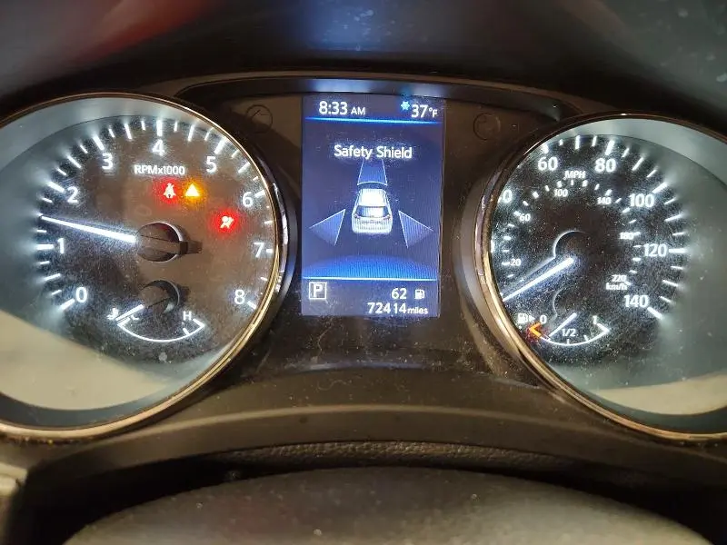 2018 NISSAN ROGUE SV  