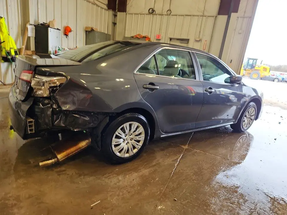 2012 TOYOTA CAMRY LE  