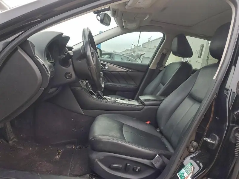 2016 INFINITI Q50 PREMIUM  