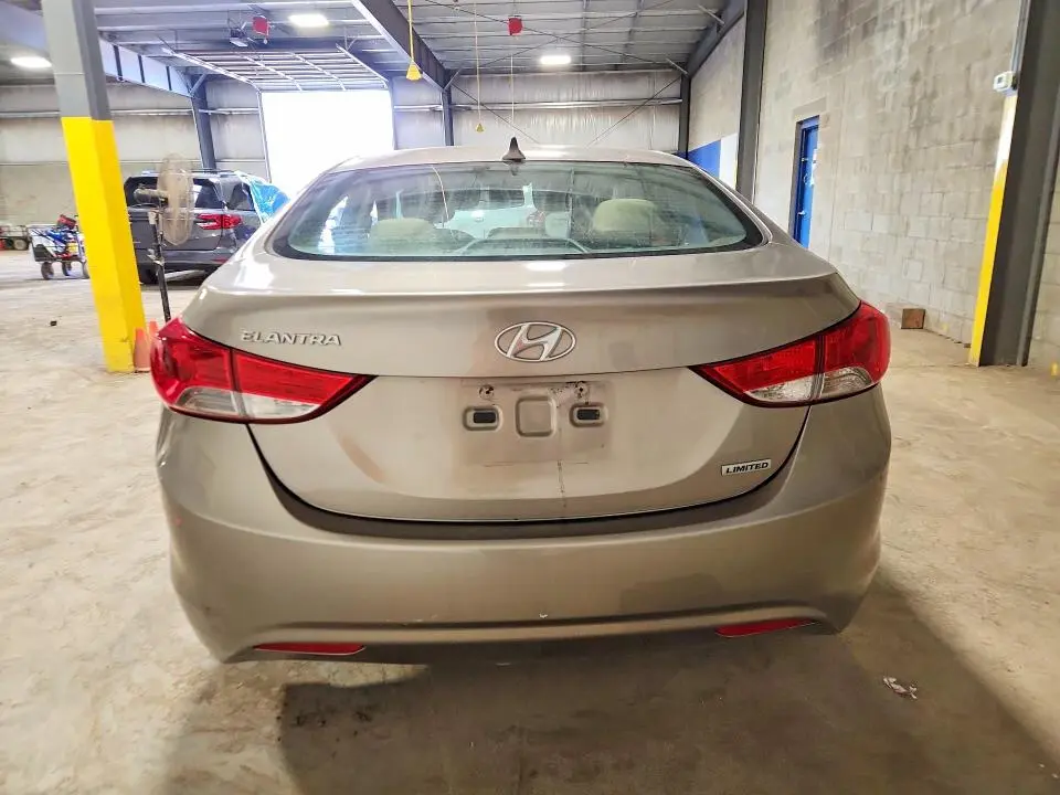 2012 HYUNDAI ELANTRA LIMITED  